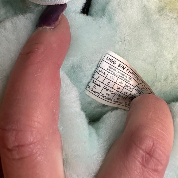 Women’s UGG Oh Yeah Slide Slippers in 'Sky' - Picture 8 of 11